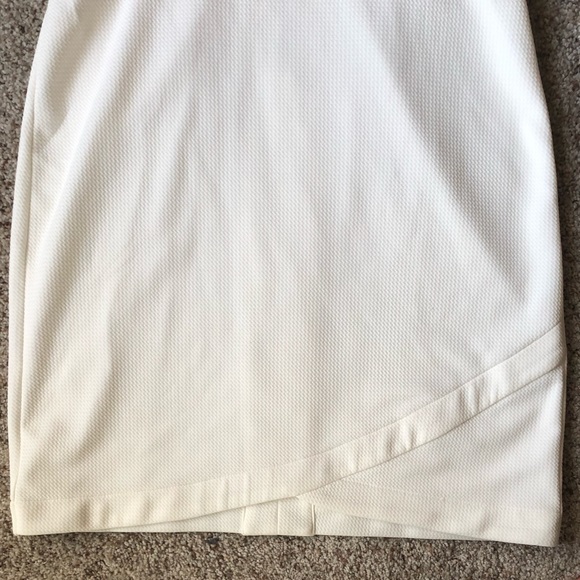 SHOP CLOSING / FINAL PRICE: !NWT! White Cocktail Dress - Picture 3 of 8
